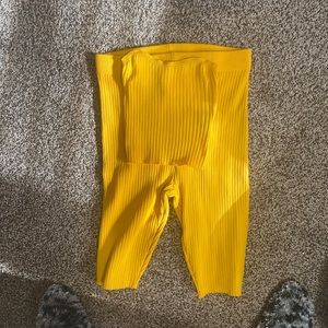 Brand new sweater to Capri 2pc set